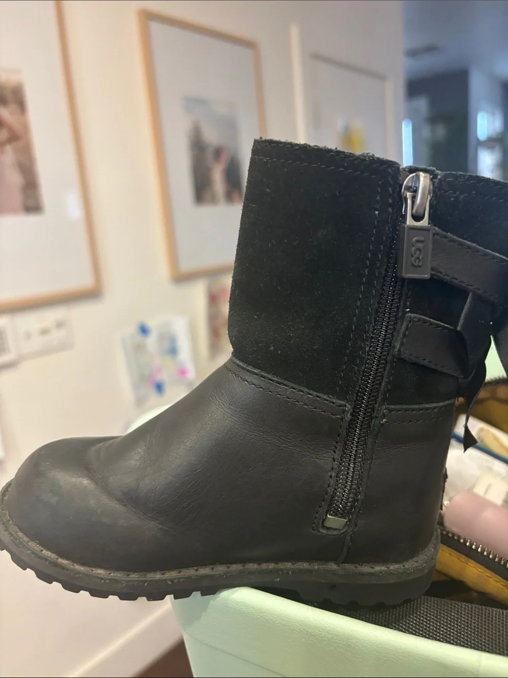 UGG Black Ribbon-Back Ankle Boot Toddler 7